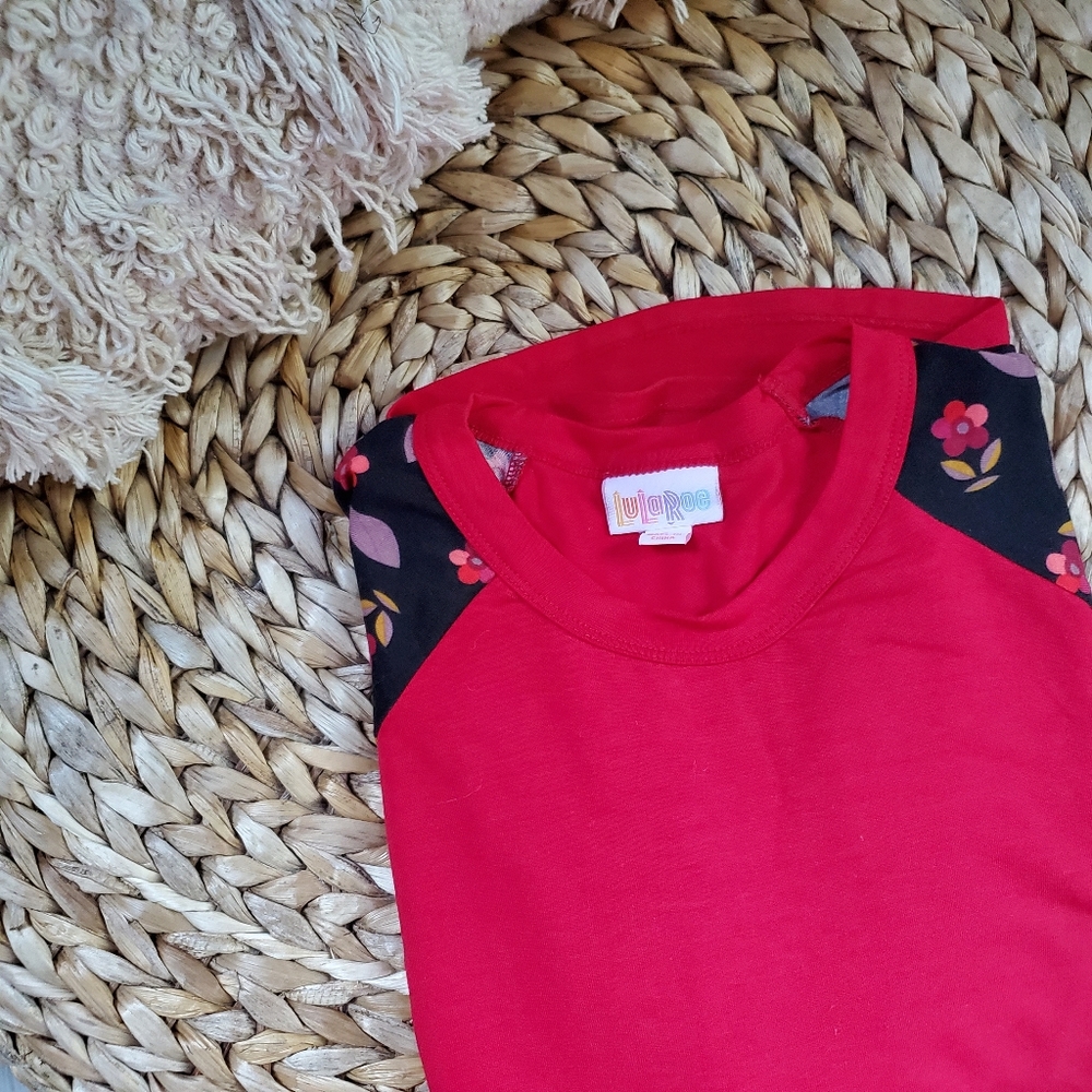 LuLaRoe red floral Randy tee